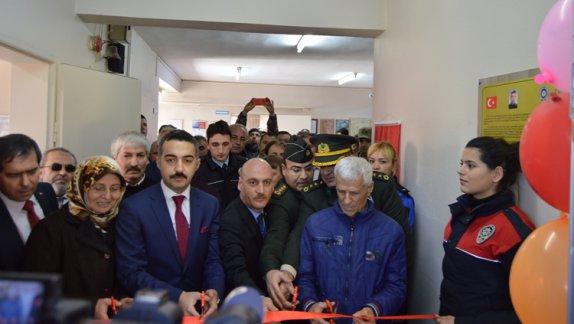 Şehit Polis Ahmet MUTLU Z Kütüphanesinin Açılışı