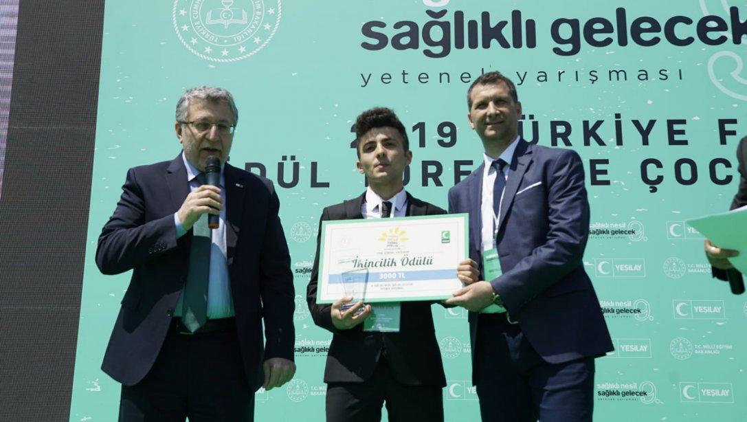 Yeşilay Sağlıklı Nesil Sağlıklı Gelecek Yetenek Yarışmasında Türkiye İkinciliği